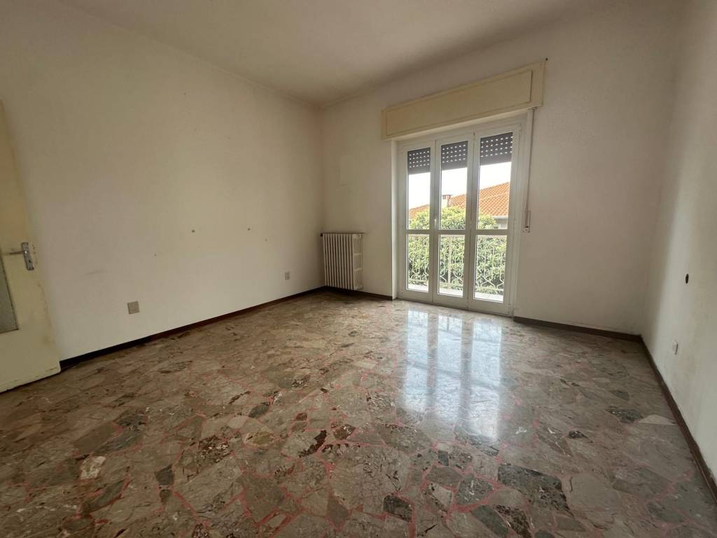 appartamento in vendita ad Oleggio