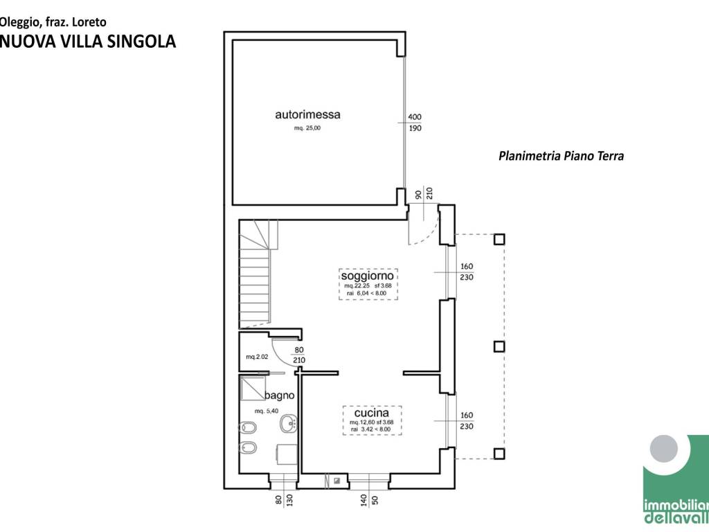 casa indipendente in vendita ad Oleggio in zona Loreto
