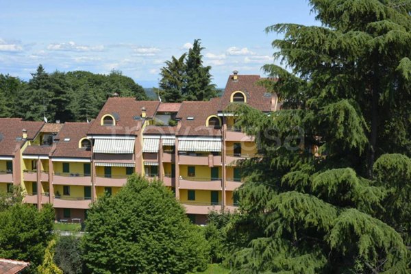 appartamento in vendita ad Oleggio