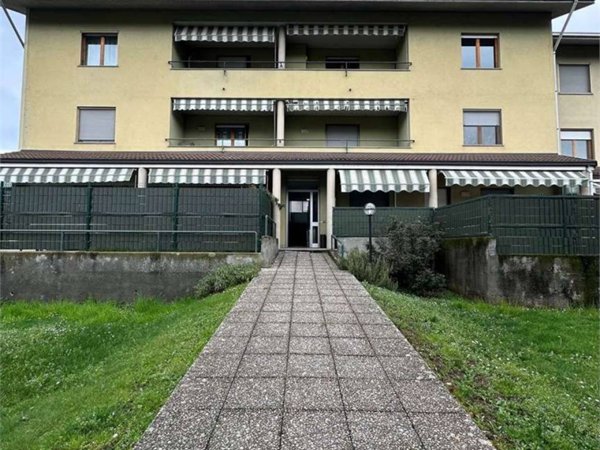 appartamento in vendita ad Oleggio