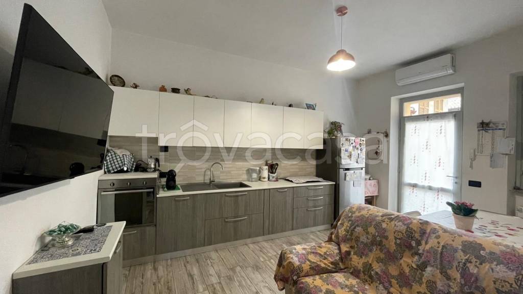 appartamento in vendita ad Oleggio
