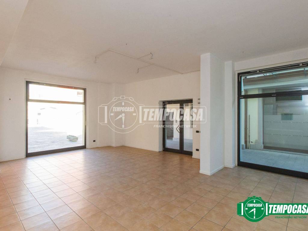 appartamento in vendita ad Oleggio