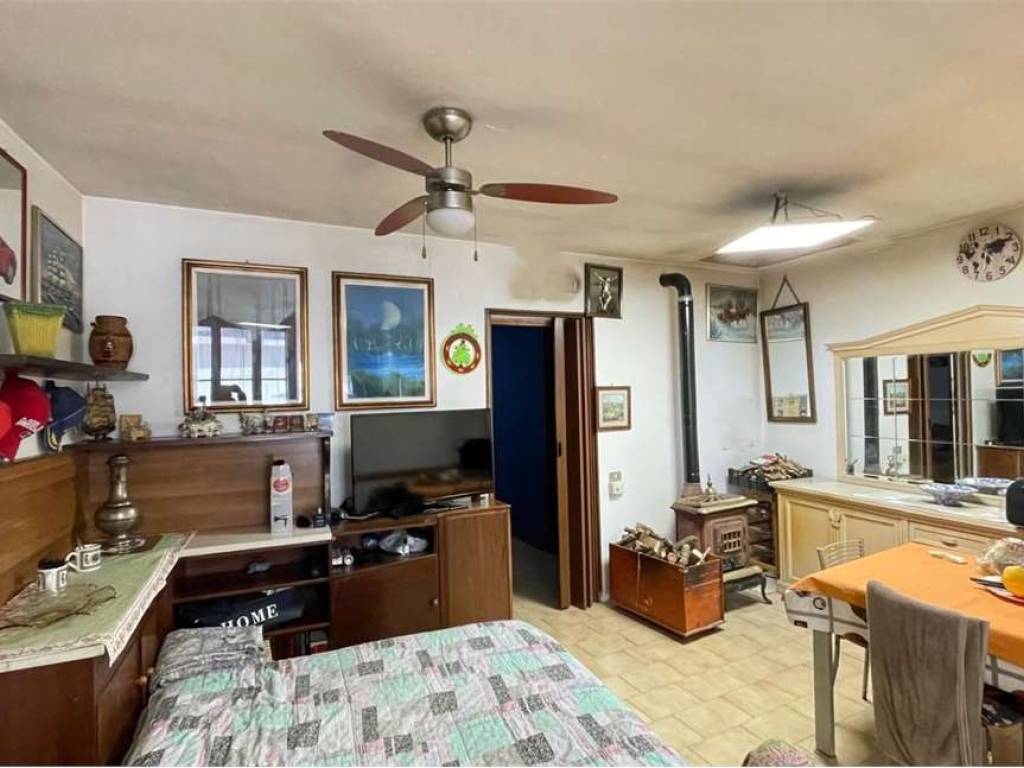 appartamento in vendita ad Oleggio