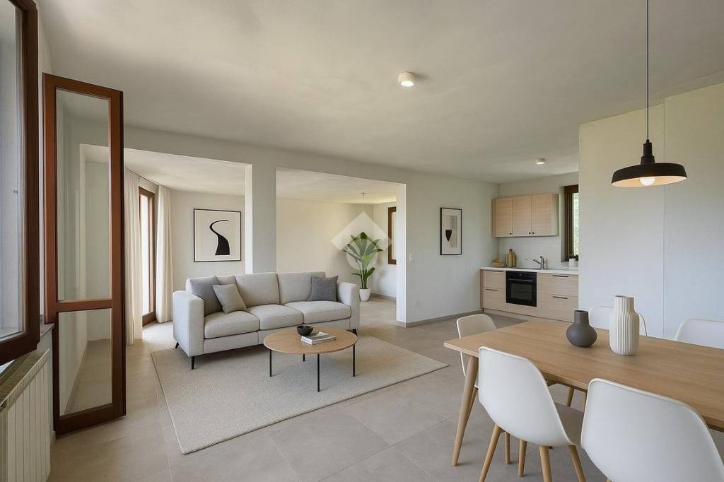 casa indipendente in vendita ad Oleggio in zona Santo Stefano.