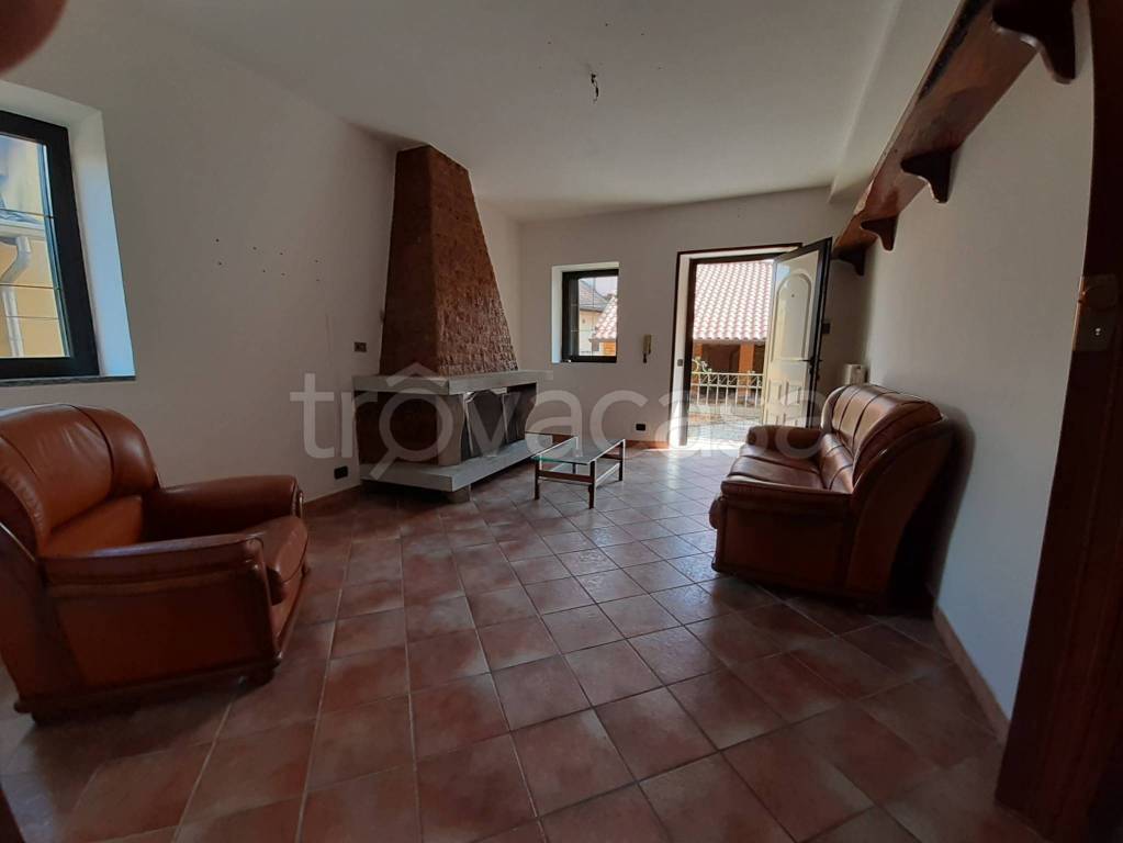 appartamento in vendita ad Oleggio