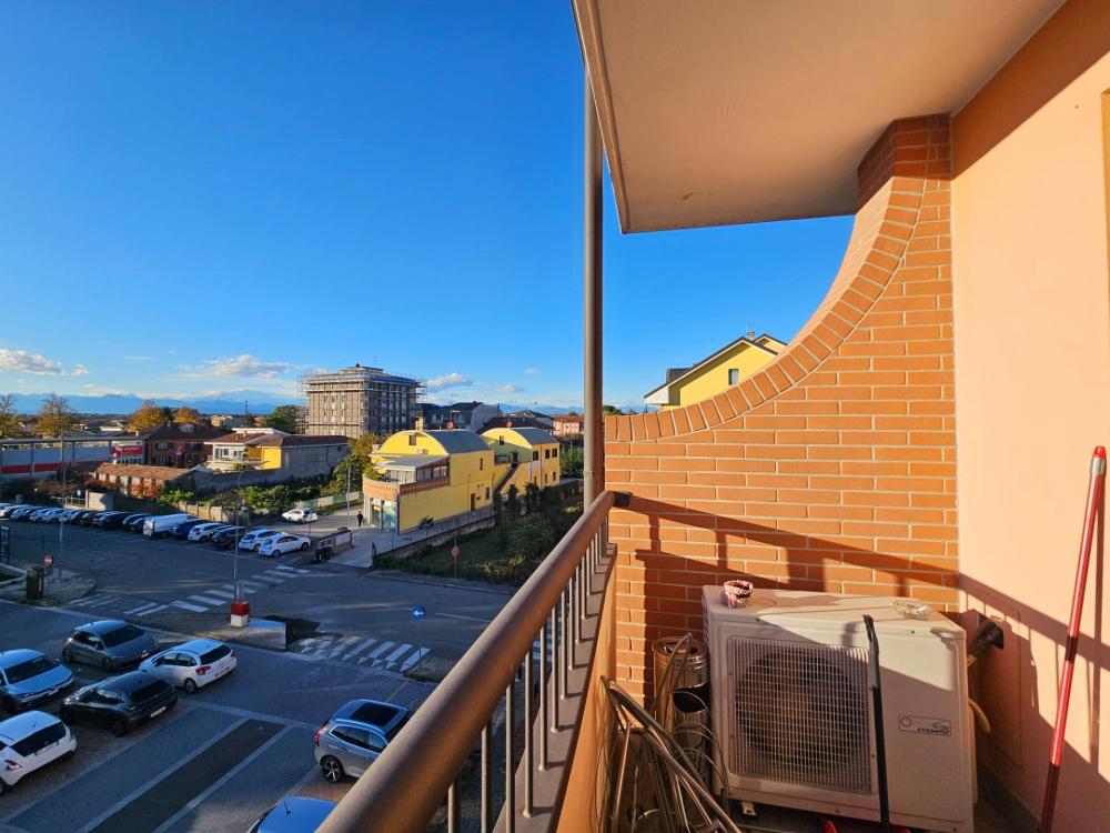 appartamento in vendita ad Oleggio