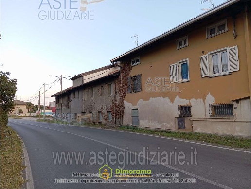 appartamento in vendita ad Oleggio