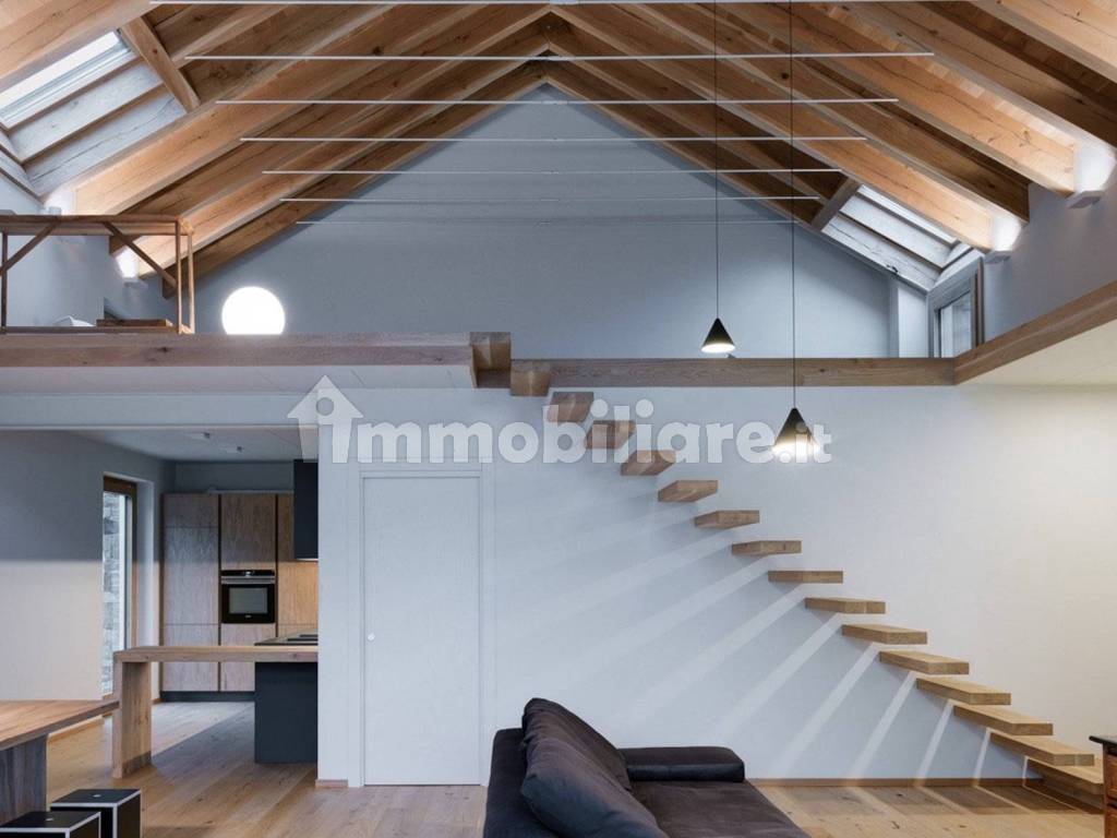 casa indipendente in vendita ad Oleggio