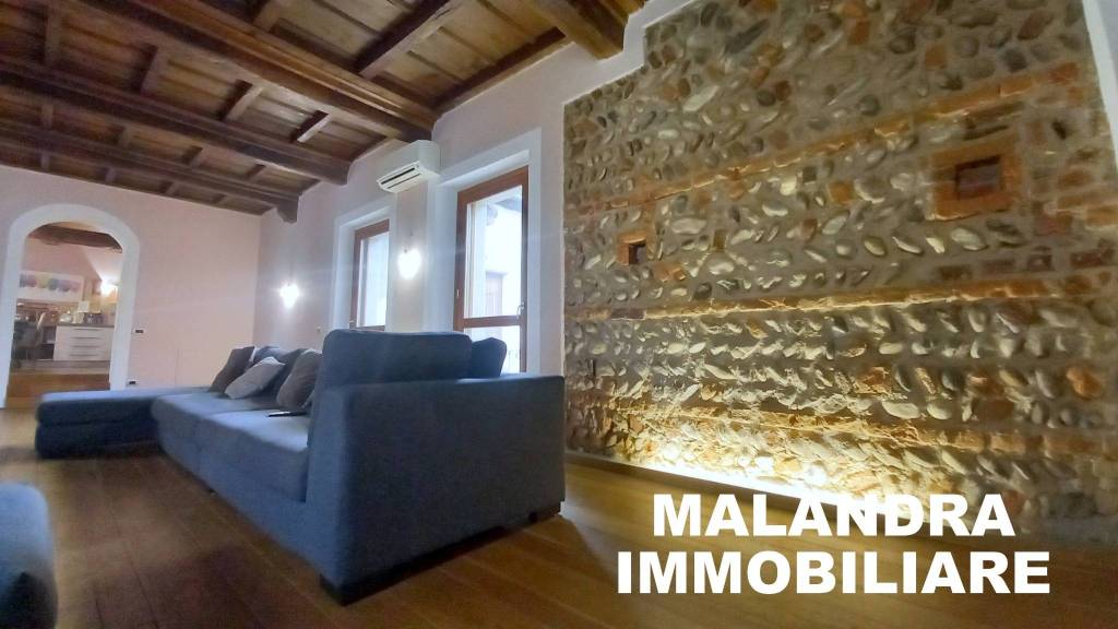 appartamento in vendita ad Oleggio