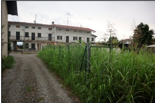 casa indipendente in vendita ad Oleggio