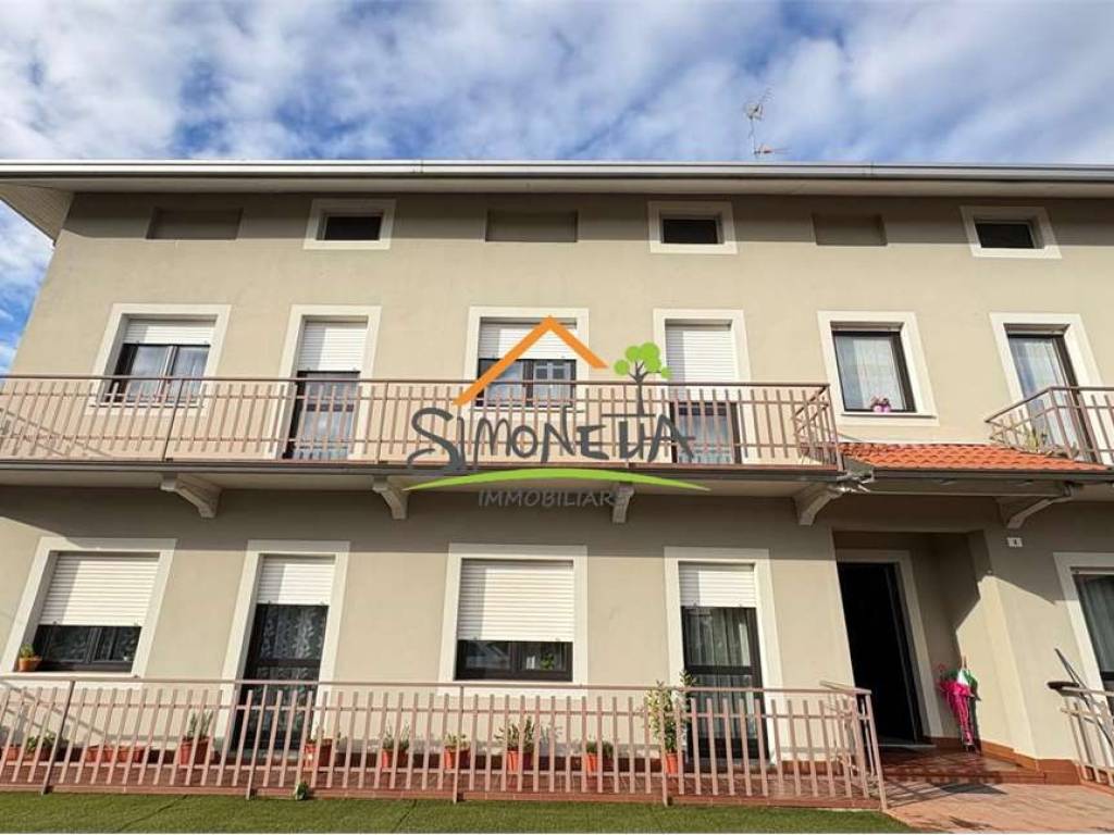 appartamento in vendita ad Oleggio