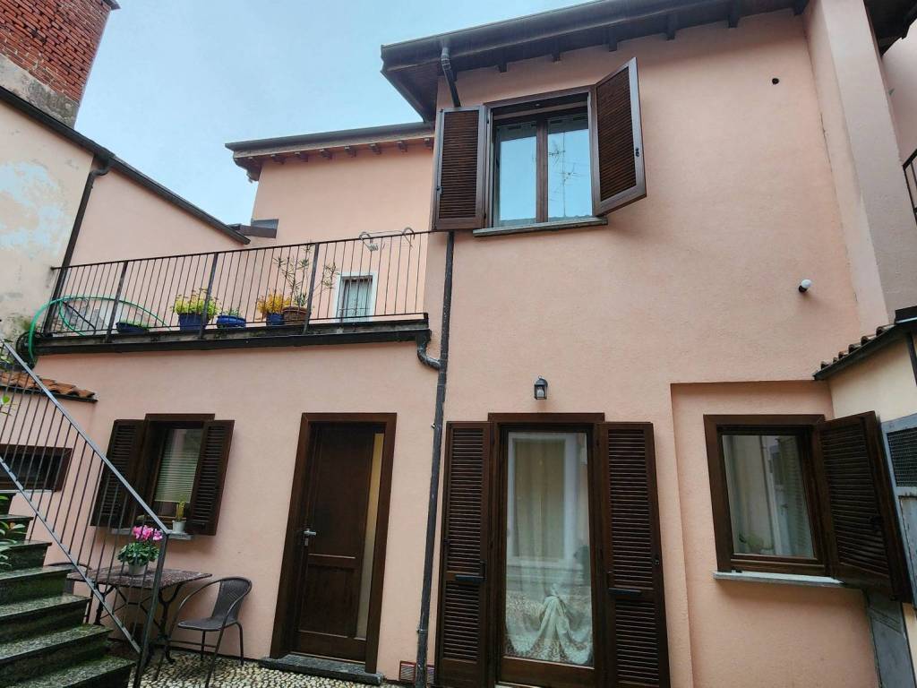 appartamento in vendita ad Oleggio