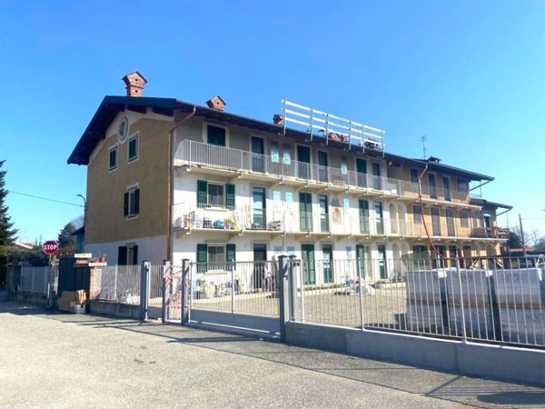 appartamento in vendita ad Oleggio