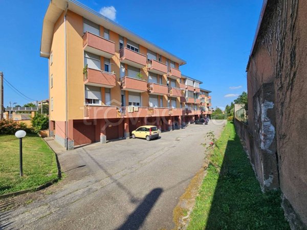 appartamento in vendita ad Oleggio