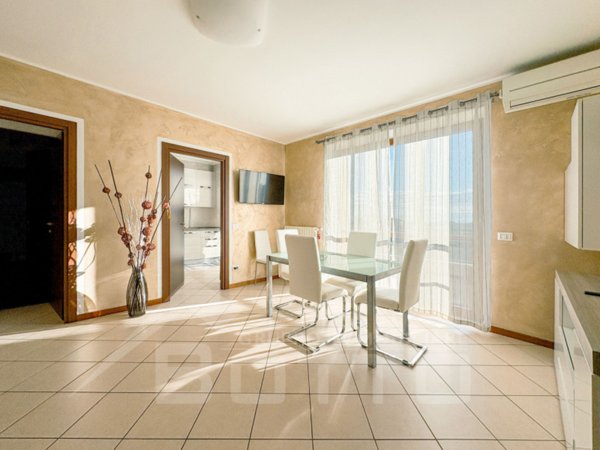 appartamento in vendita ad Oleggio
