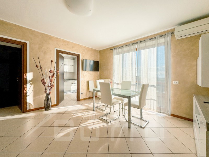 appartamento in vendita ad Oleggio