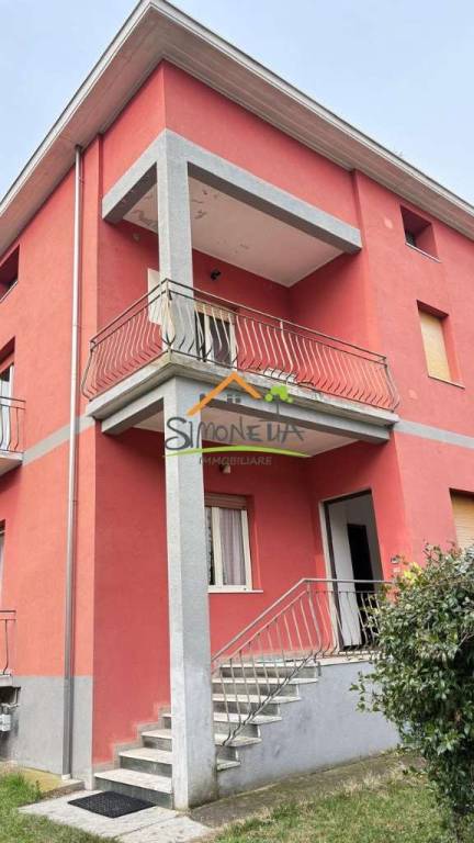 appartamento in vendita ad Oleggio