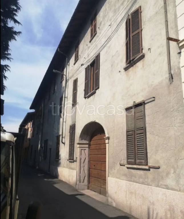 appartamento in vendita ad Oleggio