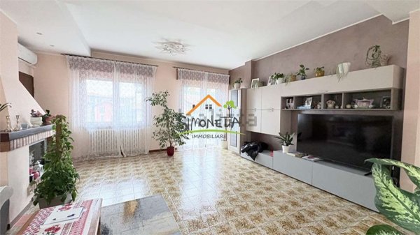 appartamento in vendita ad Oleggio