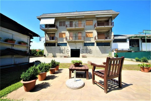 loft in vendita ad Oleggio
