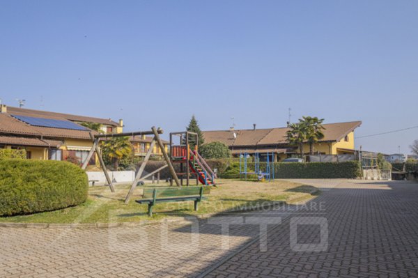 appartamento in vendita ad Oleggio