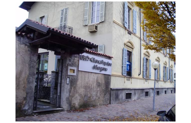 appartamento in vendita ad Oleggio