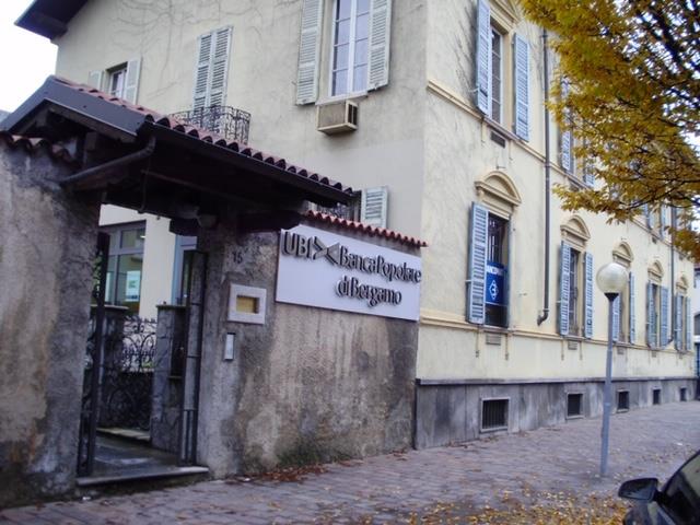 appartamento in vendita ad Oleggio