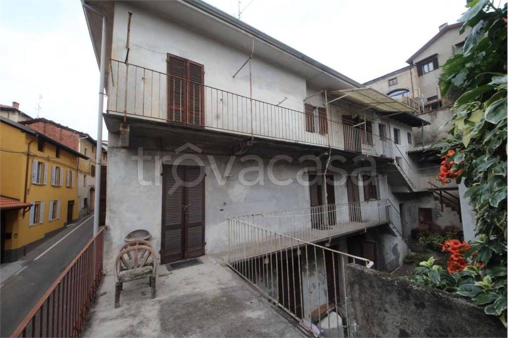 appartamento in vendita ad Oleggio