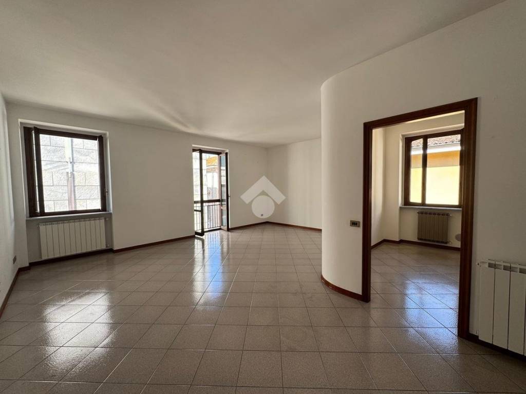 appartamento in vendita ad Oleggio