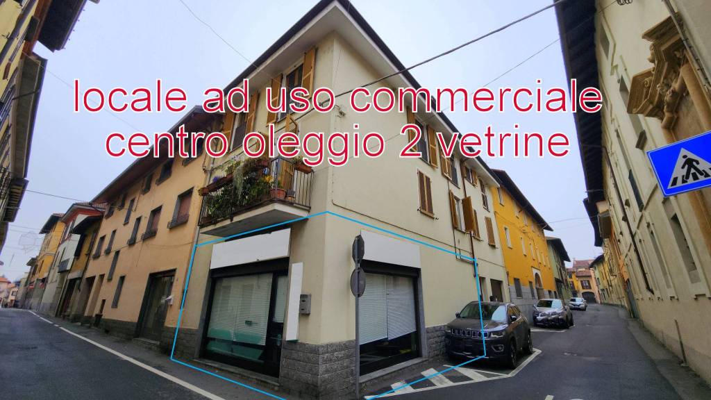 negozio in vendita ad Oleggio