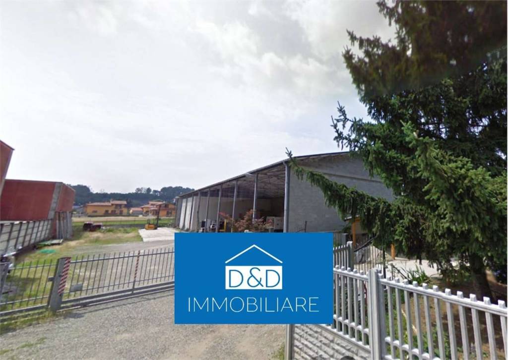 appartamento in vendita ad Oleggio in zona Santo Stefano.