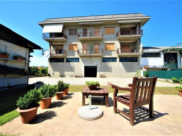 appartamento in vendita ad Oleggio