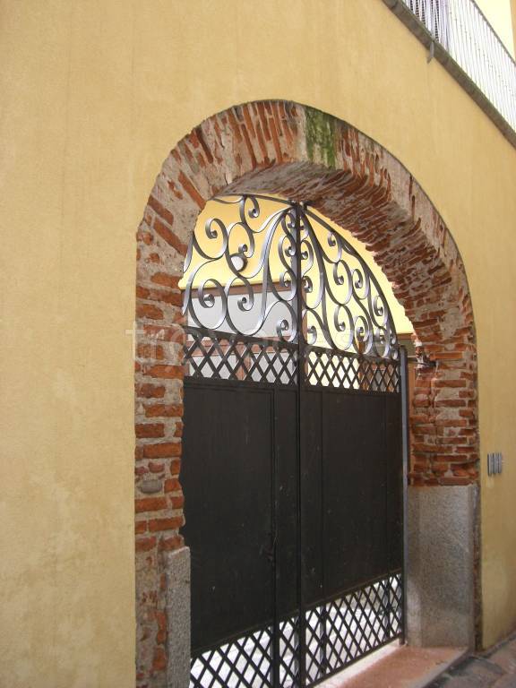 appartamento in vendita ad Oleggio