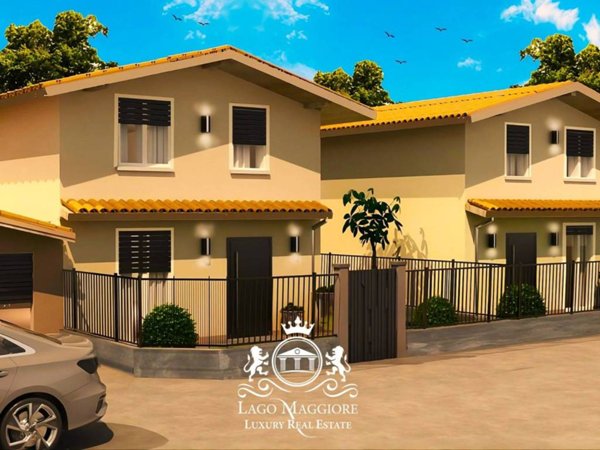 casa indipendente in vendita ad Oleggio