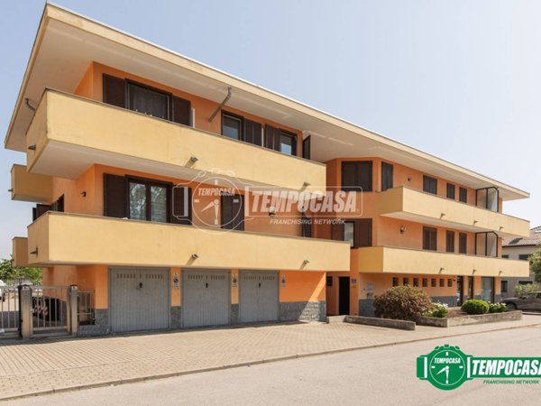 appartamento in vendita ad Oleggio
