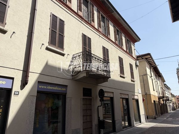 appartamento in vendita ad Oleggio