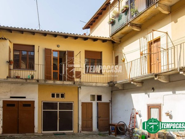 appartamento in vendita ad Oleggio