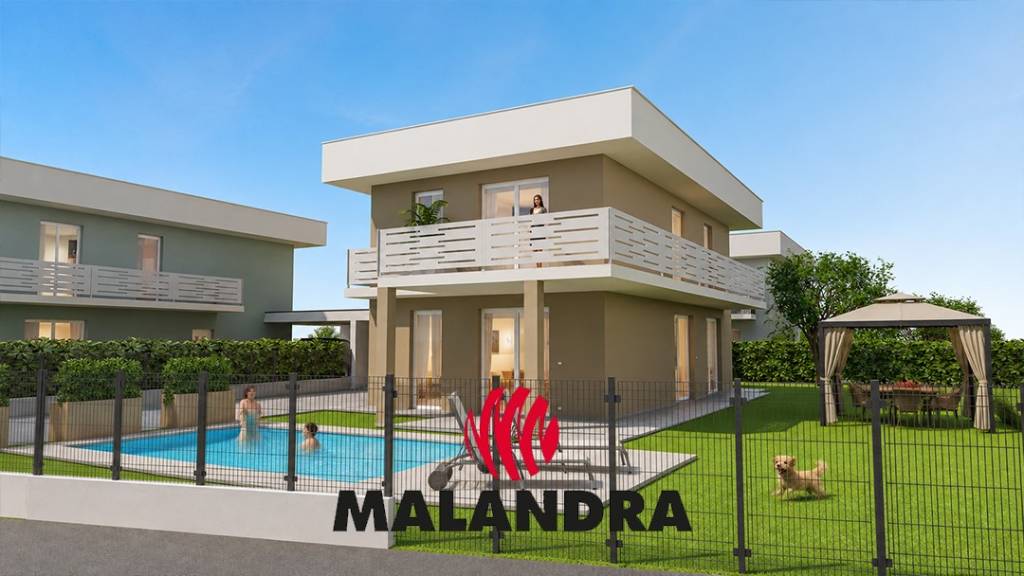 casa indipendente in vendita ad Oleggio