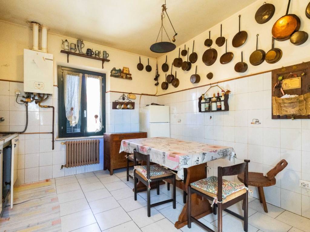 appartamento in vendita ad Oleggio