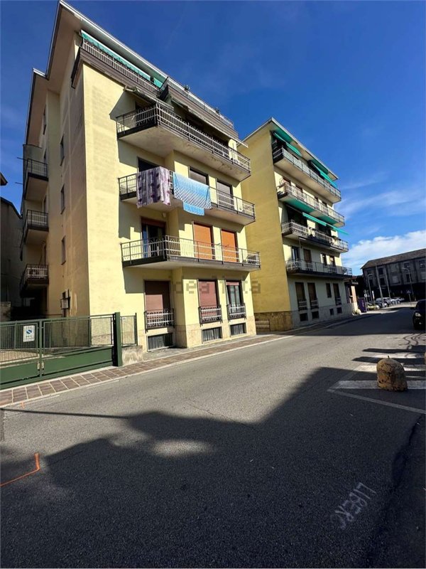 appartamento in vendita ad Oleggio