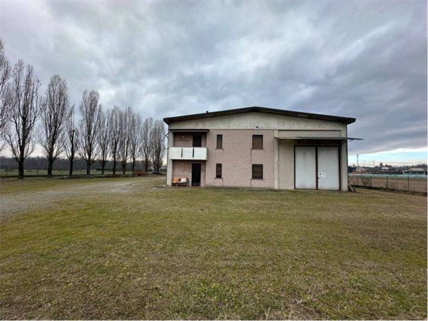 appartamento in vendita ad Oleggio