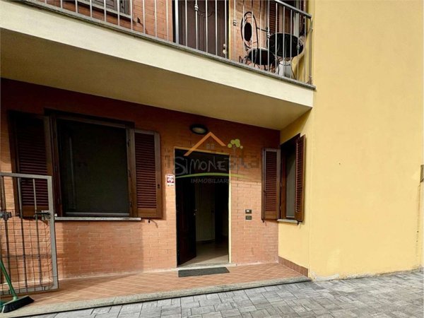 appartamento in vendita ad Oleggio in zona San Giovanni