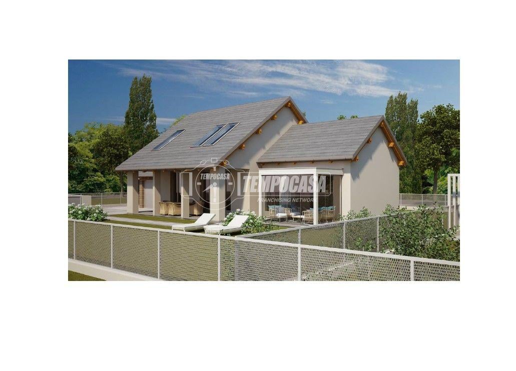 casa indipendente in vendita ad Oleggio Castello