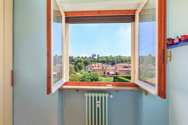 appartamento in vendita ad Oleggio Castello