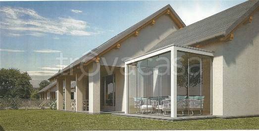 casa indipendente in vendita ad Oleggio Castello