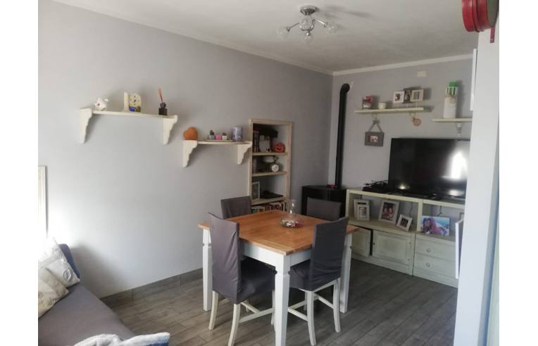 appartamento in vendita ad Oleggio Castello