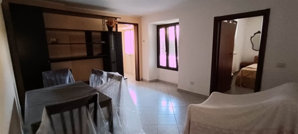 casa indipendente in vendita ad Oleggio Castello