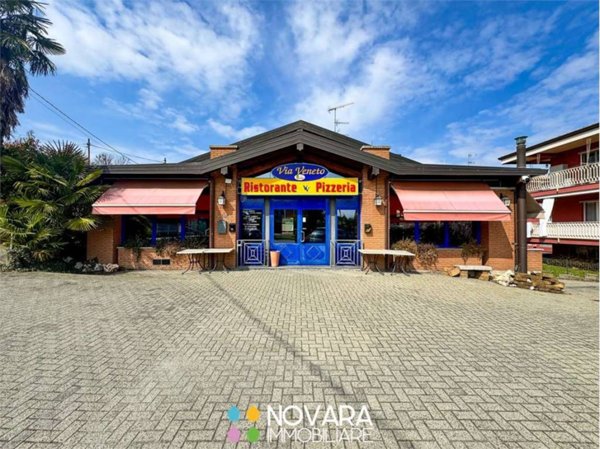 quadrivano in vendita ad Oleggio Castello in zona Campora