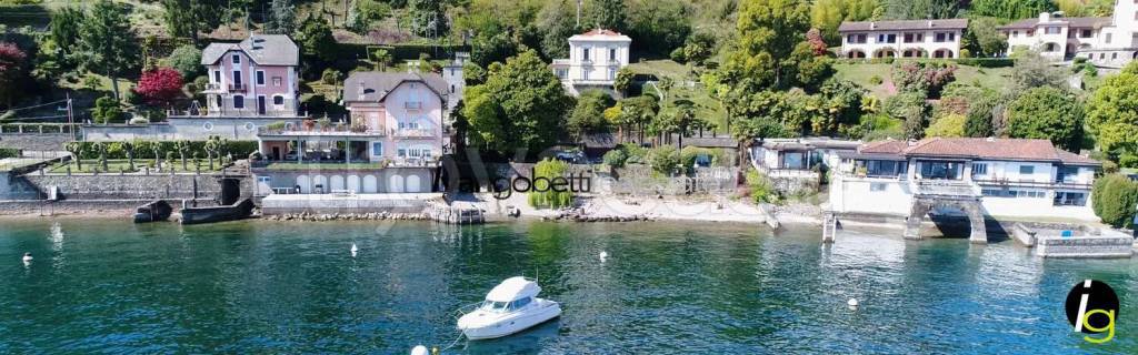 casa indipendente in vendita ad Orta San Giulio