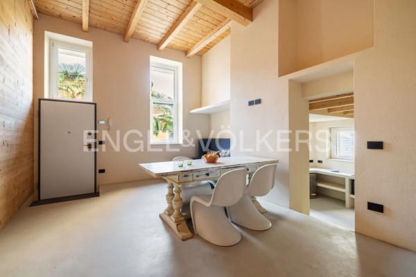 casa indipendente in vendita ad Orta San Giulio in zona Corconio